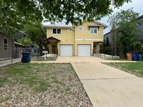 b-2216 S 3rd St, Austin, TX, 78704-5024 | Card Image