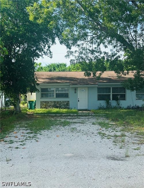 b-1215 S Alhambra Cir, NAPLES, FL, 34103-3217 | Card Image