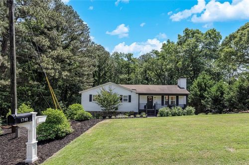 1748 Toonigh Rd, Canton, GA, 30115-4127 | Card Image