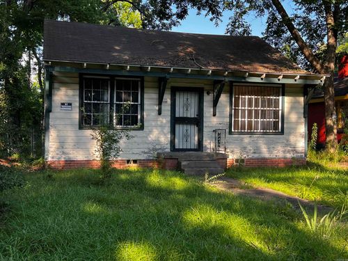 2205 Valmar St, Little Rock, AR, 72204-5521 | Card Image