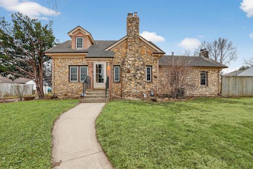 215 Arden St, Waterloo, IA, 50701-3019 | Card Image