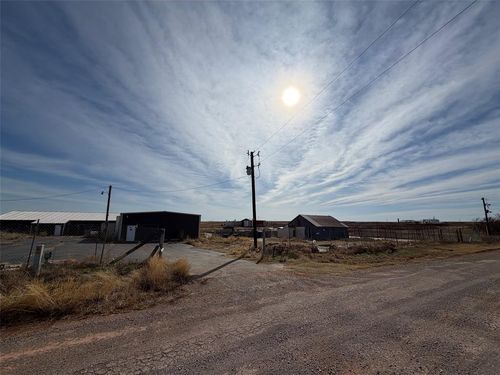 22024 E 1090 Rd, Bessie, OK, 73622-2211 | Card Image