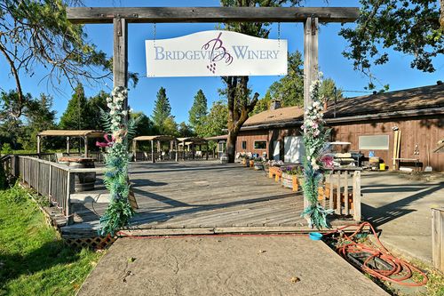 3900 Holland Loop Rd, Cave Junction, OR, 97523 | Card Image