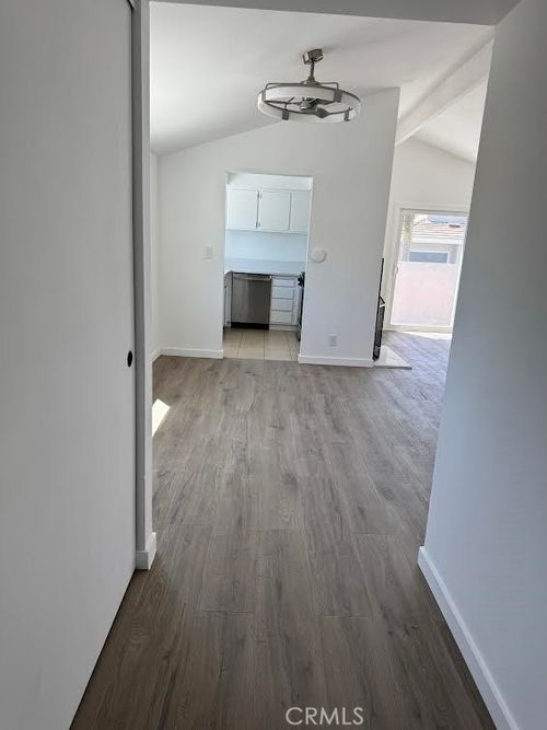 c-2217 Alabama, Huntington Beach, CA, 92648 | Card Image