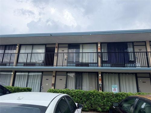 2053-7900 S Orange Blossom Trl, ORLANDO, FL, 32809-6910 | Card Image