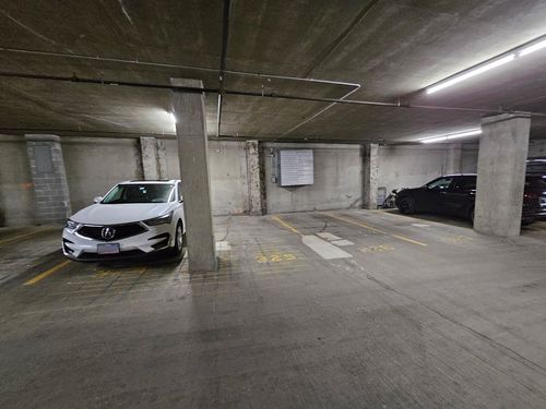 apt-804-400 W Ontario St, Chicago, IL, 60654-5784 | Card Image