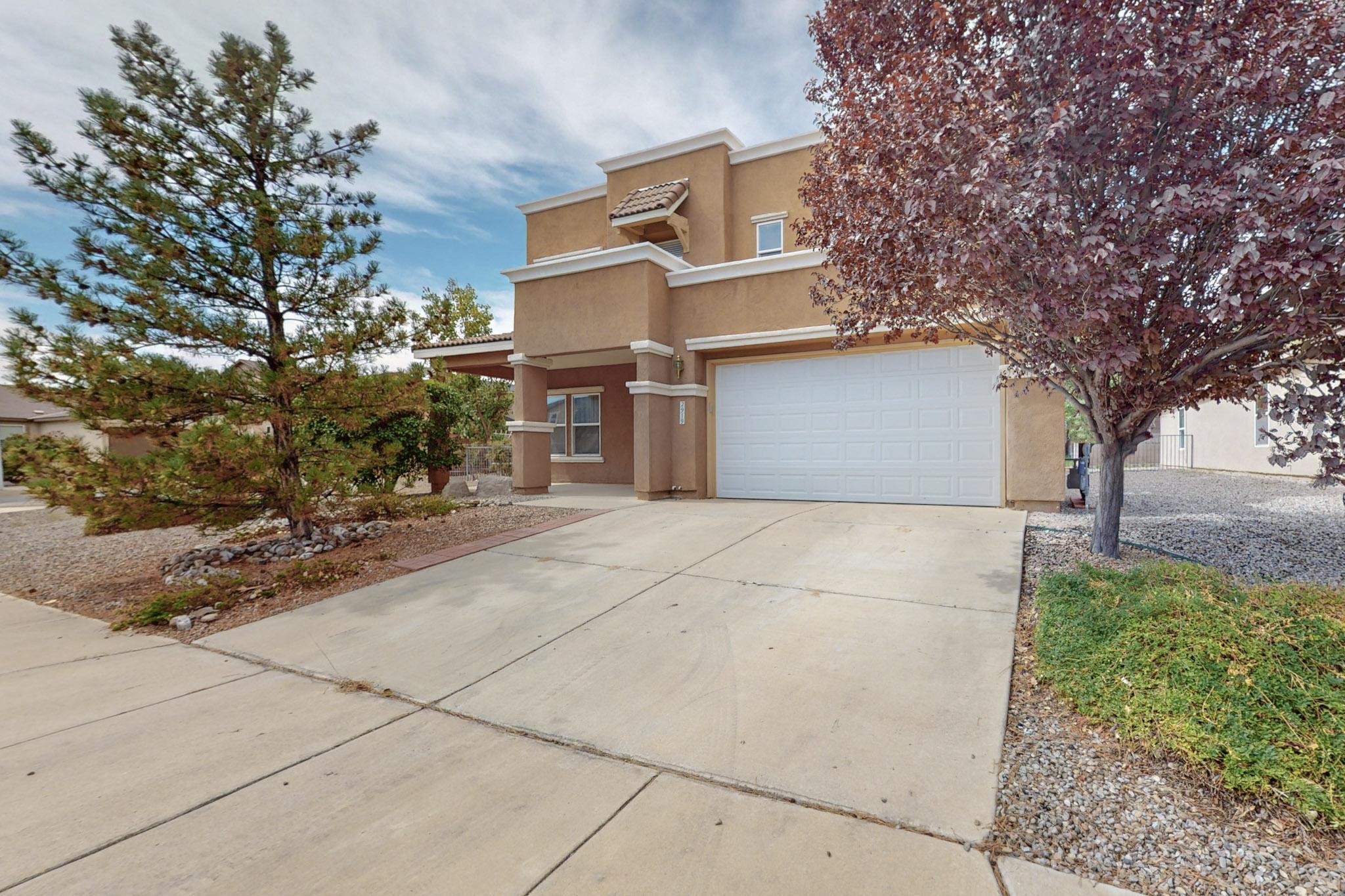 Mckinnon Way, Albuquerque, NM 87121