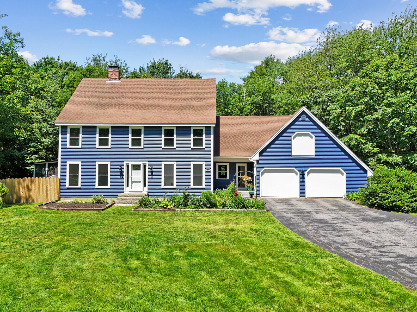 Edes Rd, Cumberland Center, ME 04021