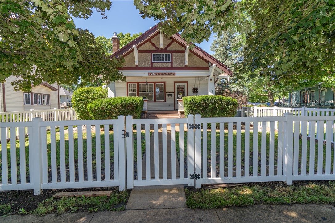 Jefferson St, Winterset, IA 50273