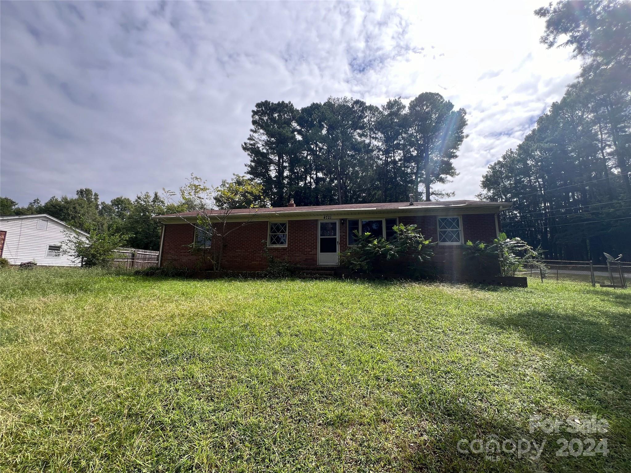Chapel Grove Rd, Gastonia, NC 28052