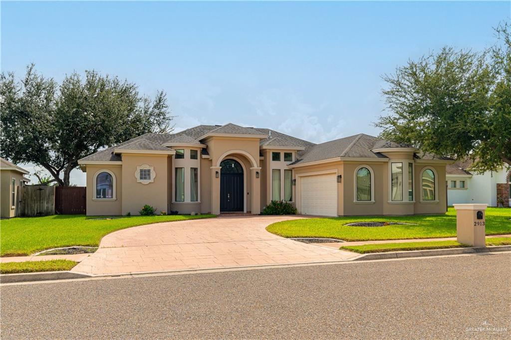 LA Puerta Ave, Edinburg, TX 78541