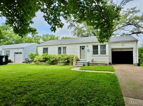 10413 Ewell Drive, Bellefontaine Nghbrs, MO, 63137 | Card Image