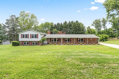 3318 Lowell Ln, IJAMSVILLE, MD, 21754-9052 | Card Image