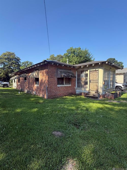 2652 Hollywood St, Baton Rouge, LA, 70805-2530 | Card Image