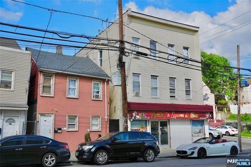 94 Belmont Ave, Paterson, NJ, 07522-1151 | Card Image