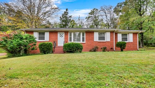 1212 Beverly Hills Dr, Clarksville, TN, 37040-4202 | Card Image