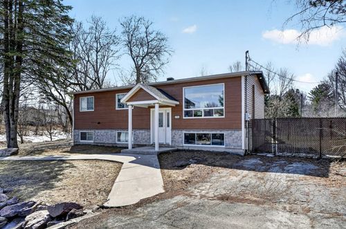 3750 Rue Télesphore, Terrebonne, QC, J6Y1C2 | Card Image