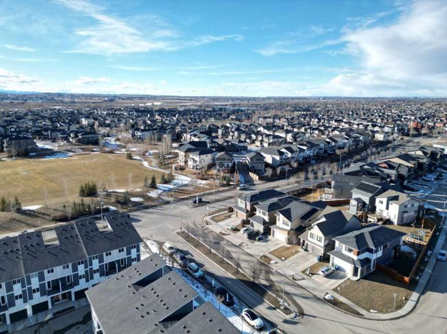 14 Walden Grove Se, Home with 3 bedrooms, 2 bathrooms and 4 parking in Calgary AB | Image 40