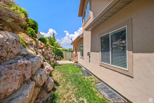 View of yard | Image 27