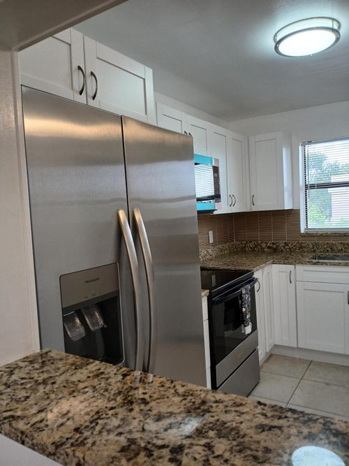 405-4760 Lucerne Lakes Blvd W, Lake Worth, FL, 33467-8922 | Card Image