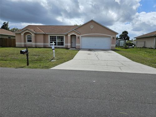 570 Ontario St Nw, PALM BAY, FL, 32907-1721 | Card Image