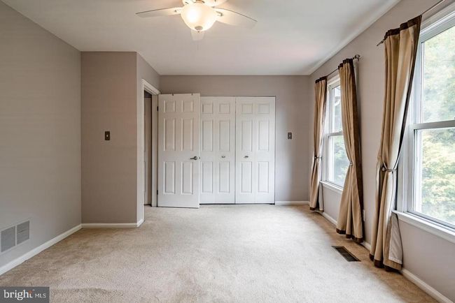 4205 Fox Pointe Ct, Townhouse with 2 bedrooms, 3 bathrooms and null parking in GLEN MILLS PA | Image 9