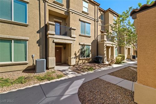 4537 Townwall St, Las Vegas, NV, 89115-3534 | Card Image