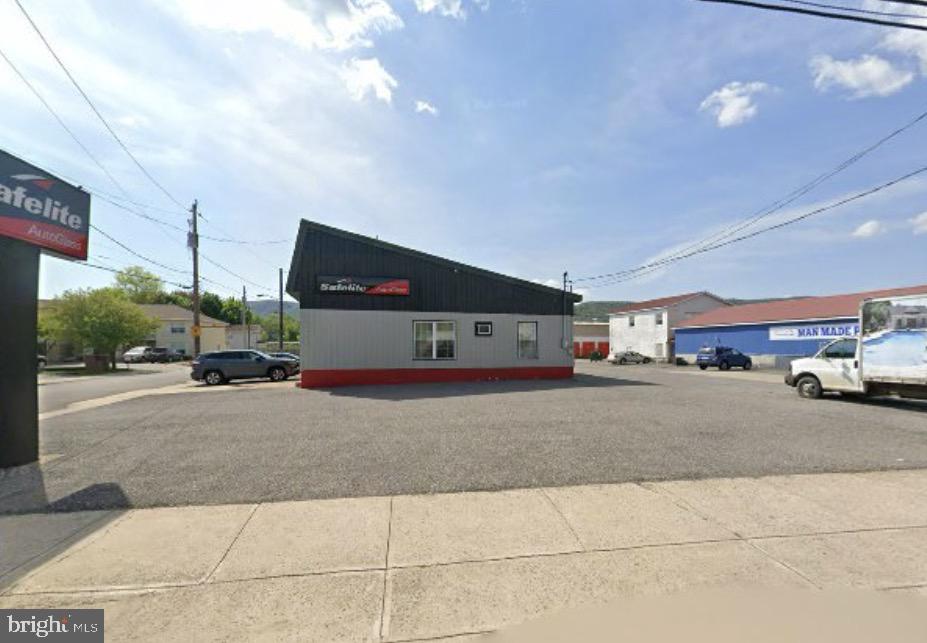 428 3rd St, Williamsport, PA 17701