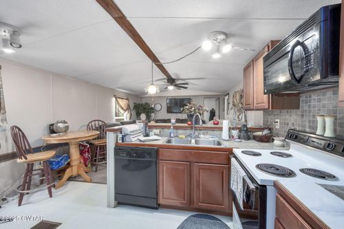 299 Sunset Dr, Holladay, TN, 38341-4216 | Card Image