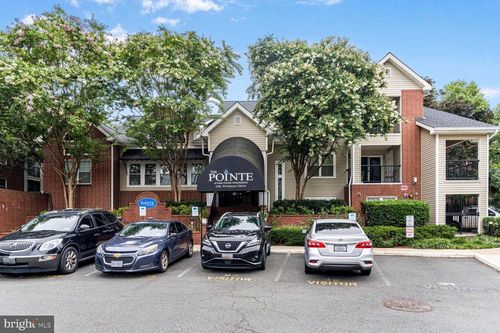 apt-235-3304 Wyndham Cir, ALEXANDRIA, VA, 22302-4302 | Card Image