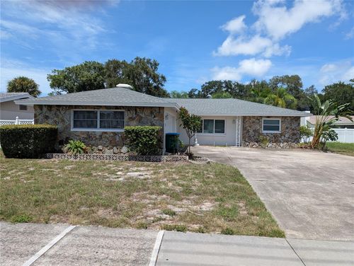 13425 86th Ave, Seminole, FL, 33776-2629 | Card Image