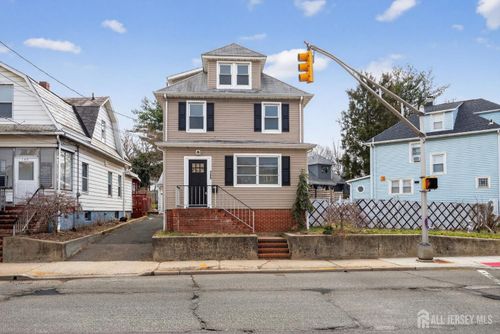 168 Hillside Ave, South River, NJ, 08882-2061 | Card Image
