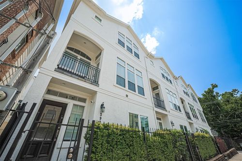 3925 Floyd Street, Houston, TX, 77007 | Card Image