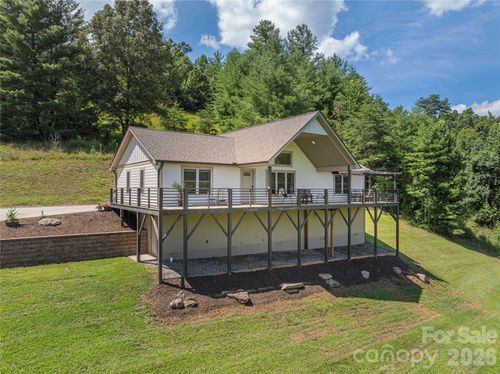 68 Clear View Dr, Mars Hill, NC, 28754-7207 | Card Image