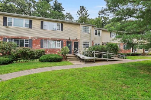 h-3 Georgetown Dr, Enfield, CT, 06082-3821 | Card Image
