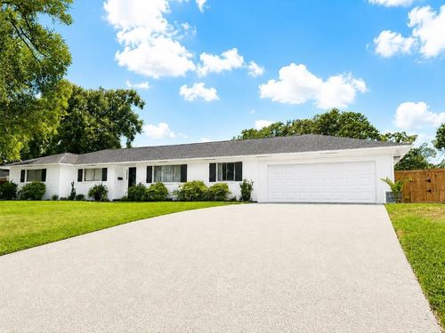 1295 Sandwood Ln, Beaumont, TX, 77706-3718 | Card Image