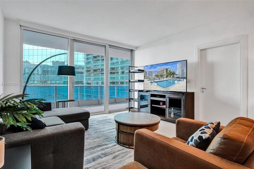 apt-3211-200 Biscayne Boulevard Way, Miami, FL, 33131-2159 | Card Image