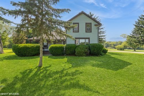10980 White Oaks Rd, Harvard, IL, 60033-1002 | Card Image