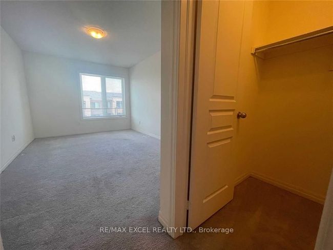 29 Vantage Loop, House attached with 3 bedrooms, 3 bathrooms and 2 parking in Newmarket ON | Image 13