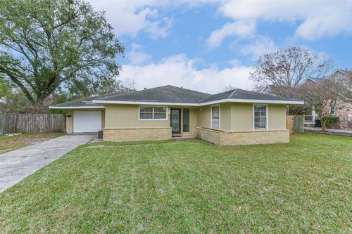 405 N Burnett Dr, Baytown, TX, 77520-1109 | Card Image