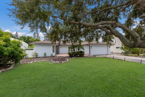 7711 25th Ave W, BRADENTON, FL, 34209-5238 | Card Image