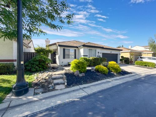 3027 Carousel Circle, Stockton, CA, 95219 | Card Image