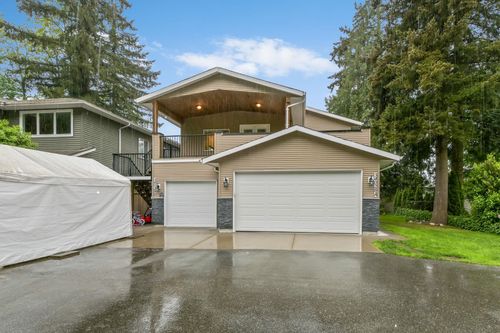 34028 Walnut Ave, Abbotsford, BC, V2S2S5 | Card Image