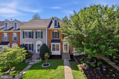 14143 Compton Valley Way, CENTREVILLE, VA, 20121-5002 | Card Image