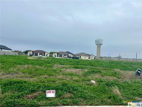 110 Carmine Ave, Port Lavaca, TX, 77979-2142 | Card Image