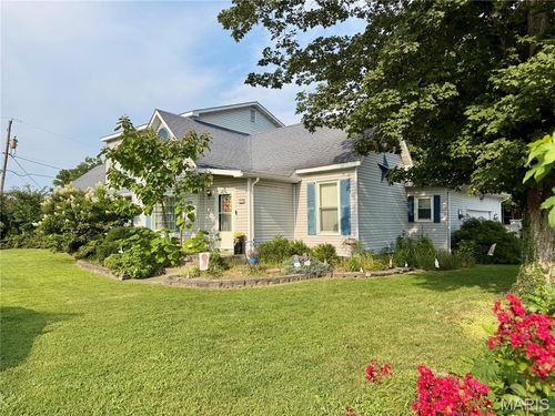 200 E Boone St, Salem, IL, 62881-2603 | Card Image
