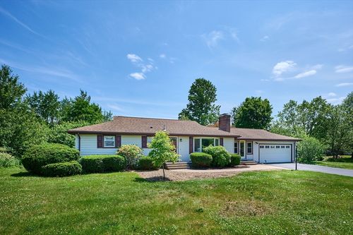 985 Tinkham Rd, Wilbraham, MA, 01095-2539 | Card Image