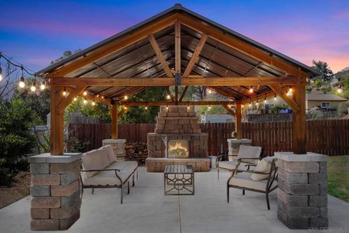 16579 Daza Dr, Ramona, CA, 92065-4674 | Card Image