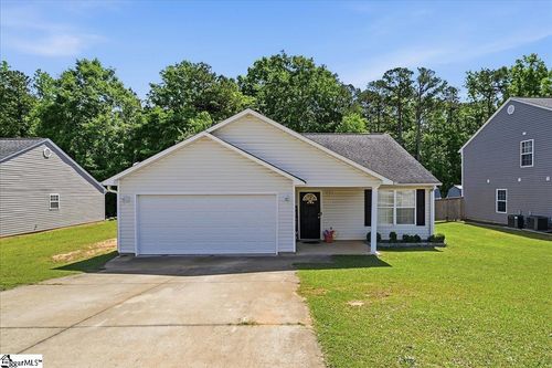300 London Dr, Laurens, SC, 29360-3830 | Card Image