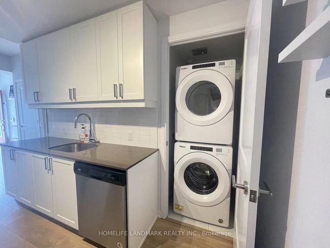 TH60 - 1060 Portage Pky, Condo with 3 bedrooms, 2 bathrooms and 1 parking in Vaughan ON | Image 6